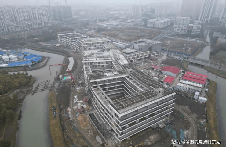 米乐M6平台：购买金地嘉峯汇：发展潜力值得期待吗？(图11)