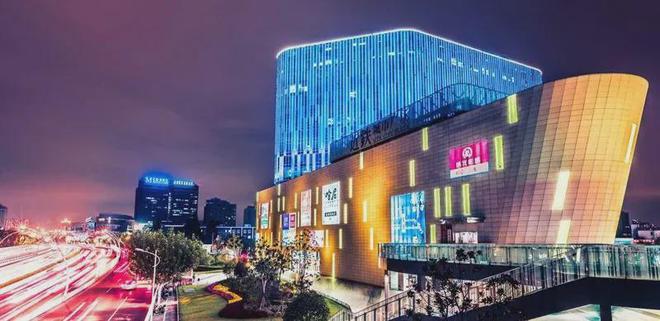 米乐M6网页版：『』普陀越秀苏河和樾府售楼处发布：豪华配套引领新潮流！(图8)