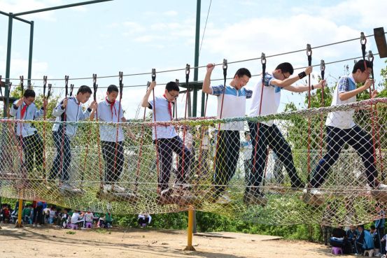 米乐M6平台：哈工大2个北航1个北理1武大1电子科大3中考643分西川中学学霸直奔新世纪光华！(图13)