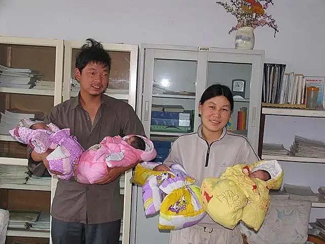 回顾轰动一时的中国全男4胞胎：18年前大难不死18年后金榜题名(图4)