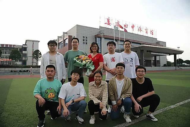 回顾轰动一时的中国全男4胞胎：18年前大难不死18年后金榜题名(图18)