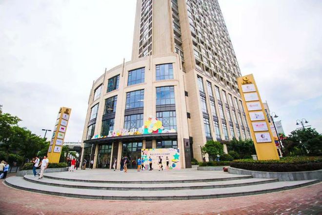 金地嘉峯汇售楼处电话→网站售楼中心电线h热线电话(图14)