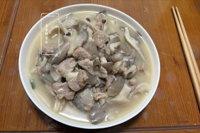 夏至过后少吃大鱼大肉多吃它活血化瘀降三高中老年人要多吃(图2)