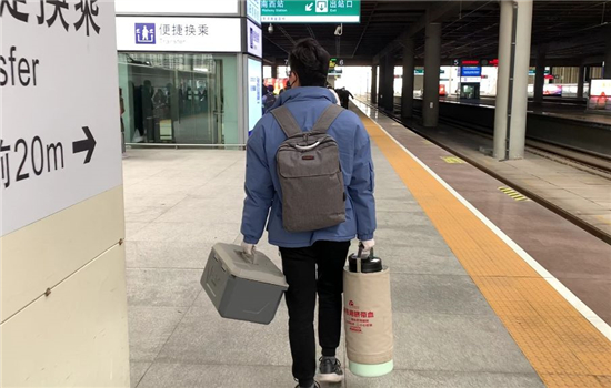 米乐M6平台：韩应坤一人一罐一脐血生命重托下的绿色通道(图7)