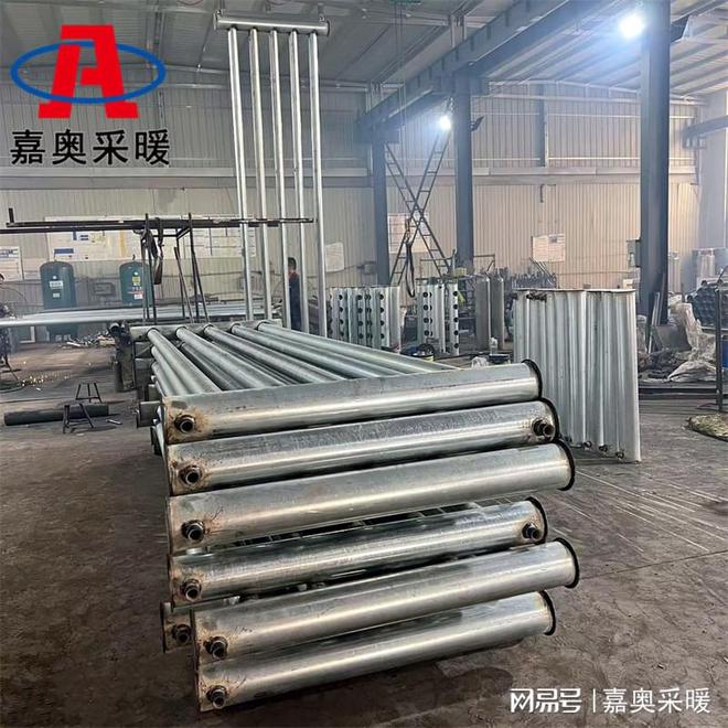 畜牧业用烤漆光面排管散热器(图1)