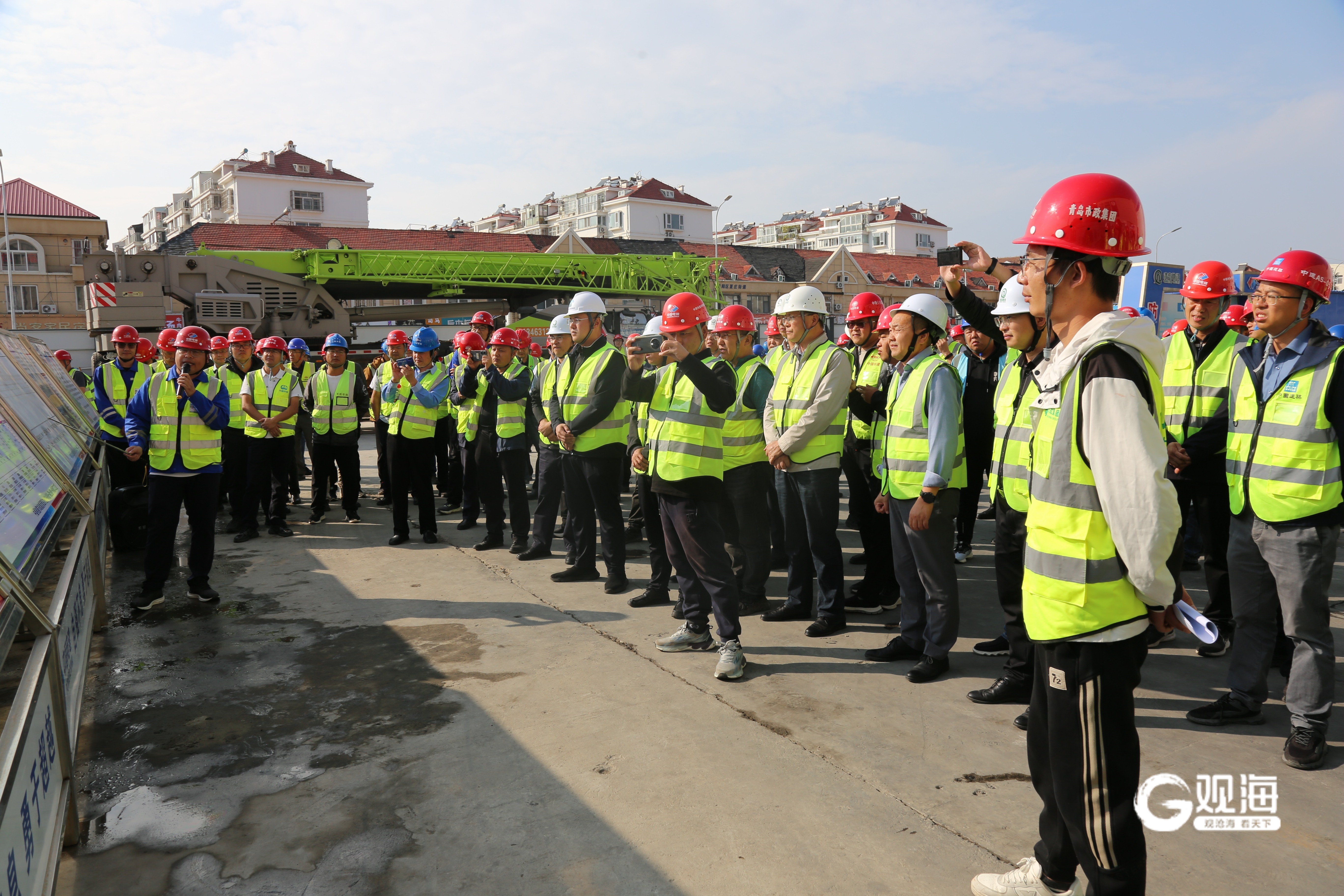 米乐M6网页版：聚焦城市轨道交通工程项目联合管理体系建设这一现场观摩活动举行(图1)