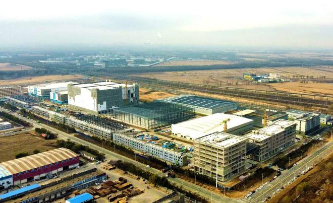 米乐M6网页版：长春某大型综合商场销售人员出售个人信息13万余条长春火车站发生这个项目进展(图7)