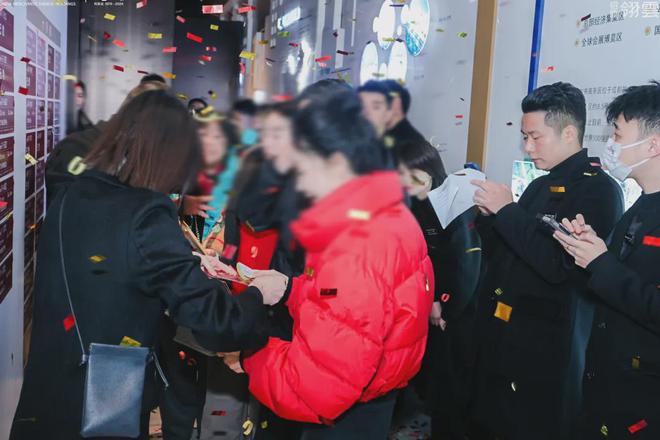 全赛道领航员逆势而上的房企典范(图4)
