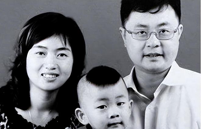 2012年4岁被父亲逼迫零下13度裸跑如今他的成就震惊全网(图4)