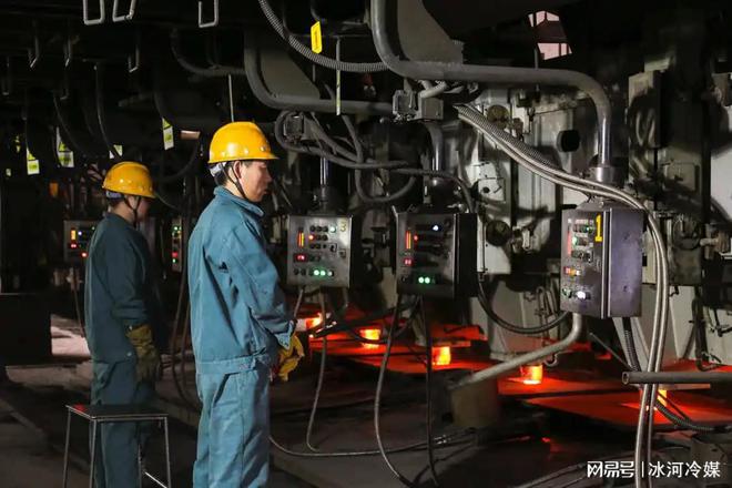 米乐M6平台：冰河冷媒LM-15A：助力工业与科研领域的高效热交换(图3)
