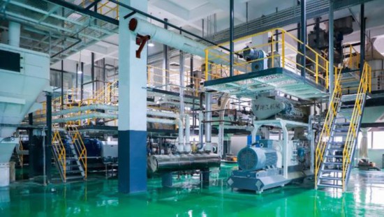 米乐M6网页版：高质量发展调研行蚕丝业向新：这里的蚕宝宝为啥不挑食(图2)