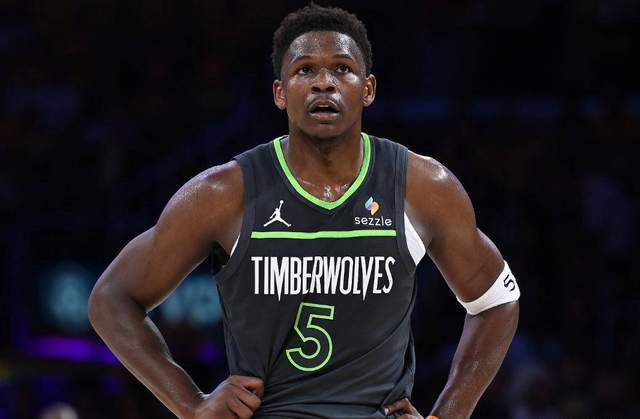 米乐M6：NBA四大后卫崛起东部控卫西部分卫本赛季会有1人先夺冠封神(图4)
