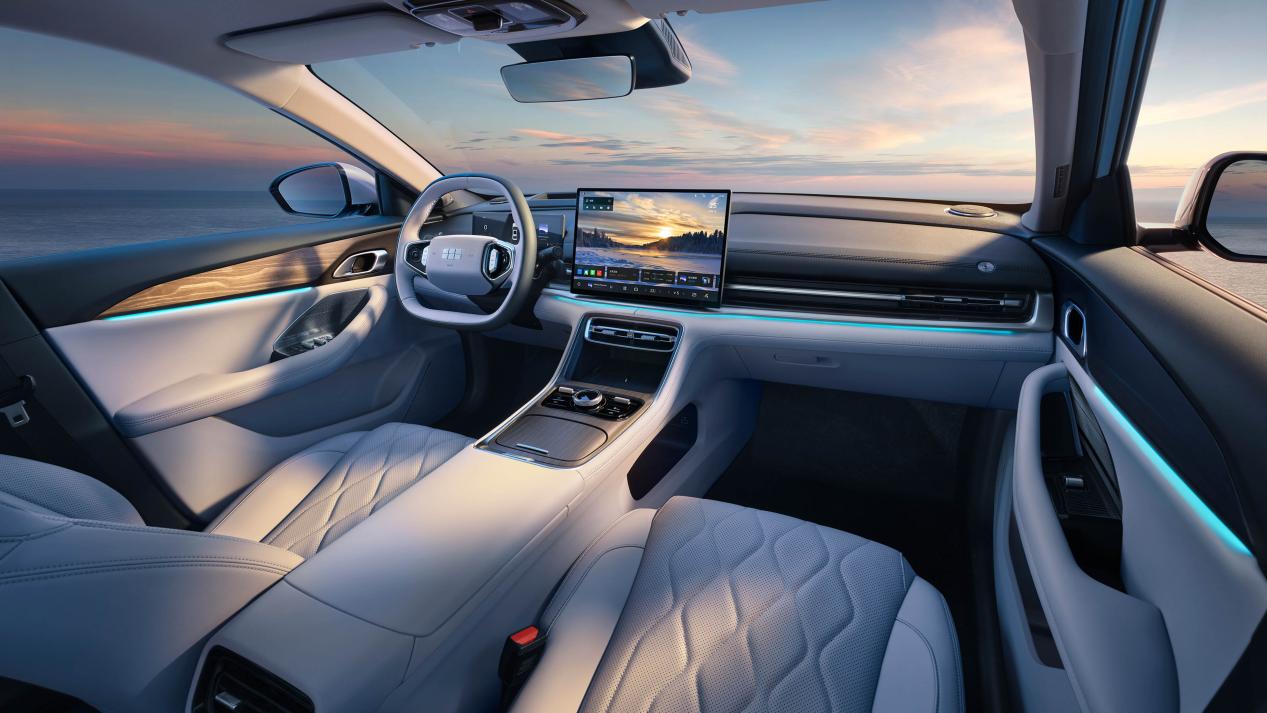 米乐M6平台：吉利银河A7购车手册：150km探索+版适合家庭用户(图6)