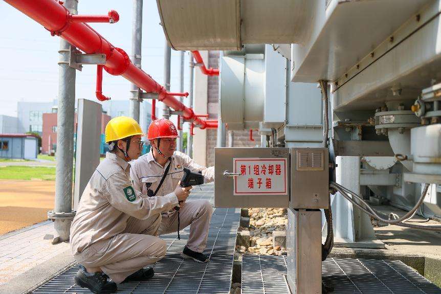 智能巡检为上海电网装上“温控器”(图1)