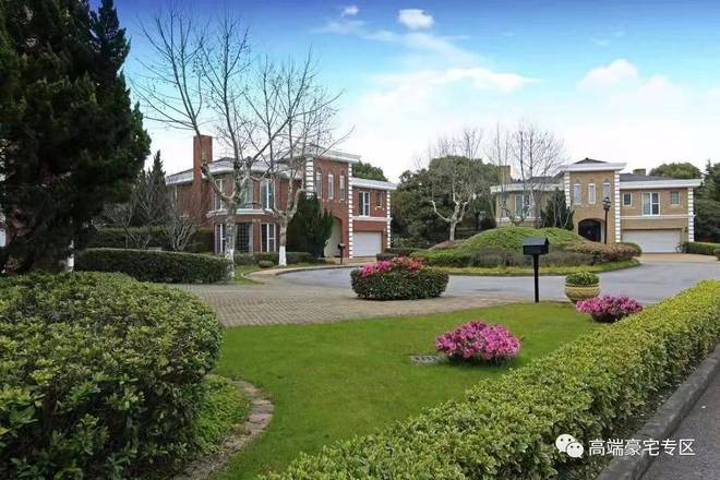 火热抢购中㊣绿宝园翡梵售楼处发布：书写豪宅生活篇！(图7)