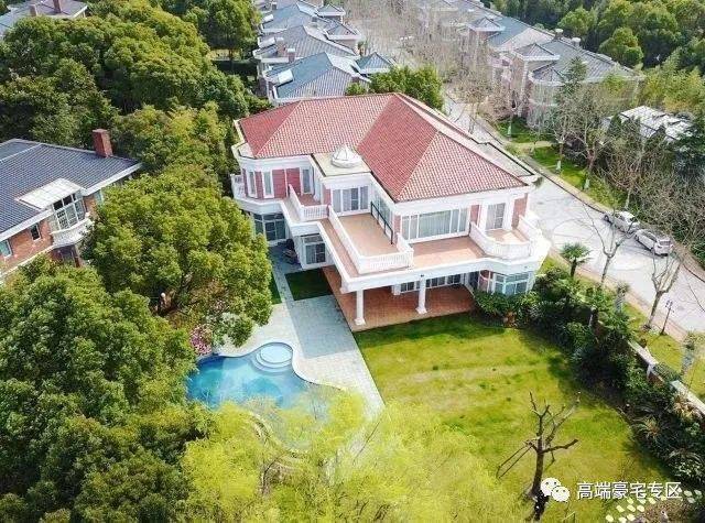 火热抢购中㊣绿宝园翡梵售楼处发布：书写豪宅生活篇！(图8)