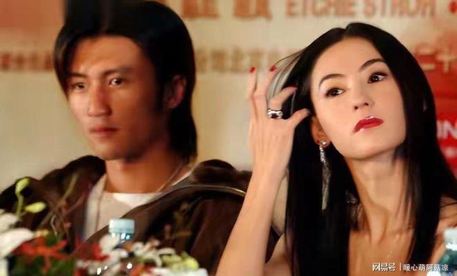 89岁谢贤:我这辈子最幸运的事情就是有谢霆锋这样孝顺的儿子(图11)