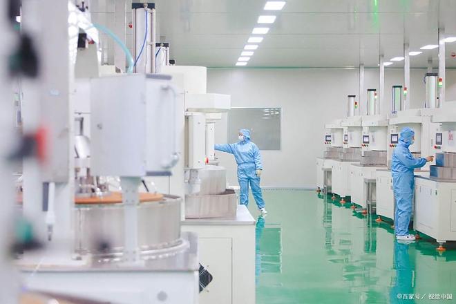 米乐M6网页版：辽宁乐金建设｜扬州市恒温恒湿洁净车间净化装修(图3)