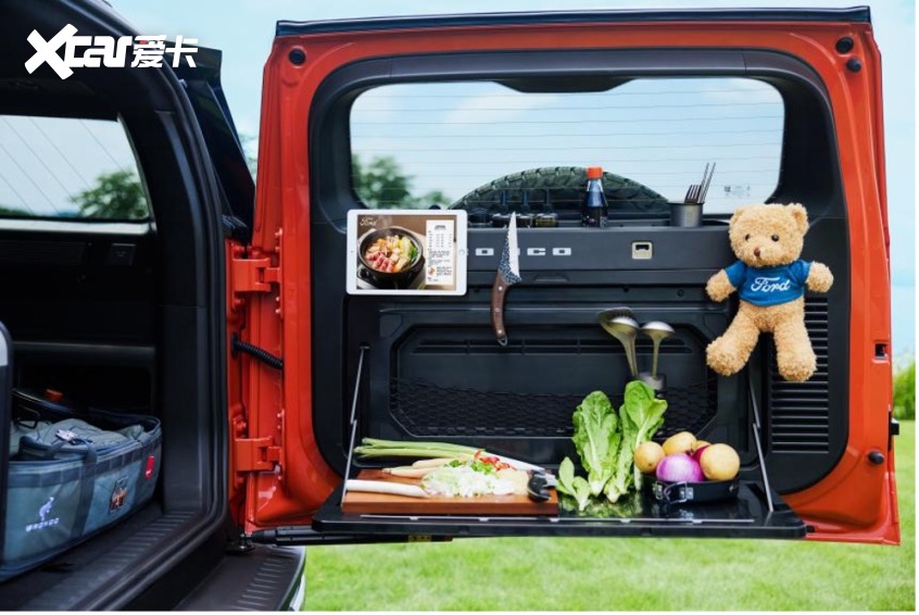 米乐M6：福特智趣烈马盲订开启限时赠送行业首创一键升顶露营选装包(图2)