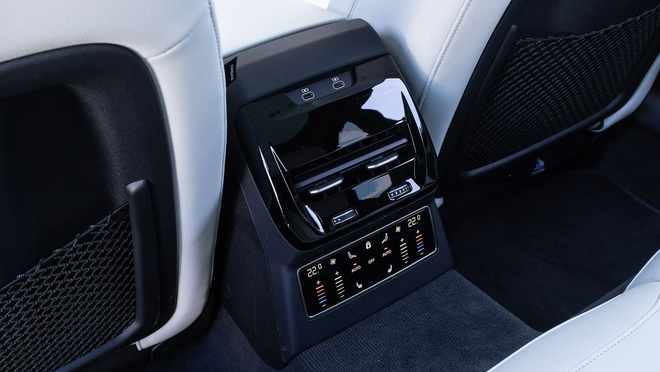 舒适加身、V6的最后倔强测试新一代奥迪A6Avant(图11)