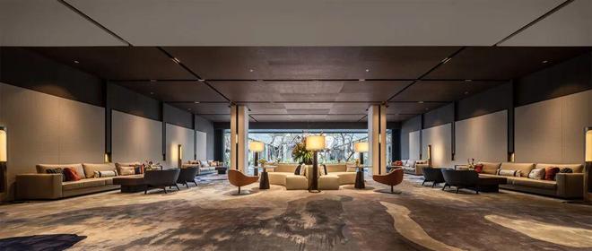 米乐M6平台:【年度聚焦】山川江樾售楼处金基山川江樾发布:品质生活新篇(图4)