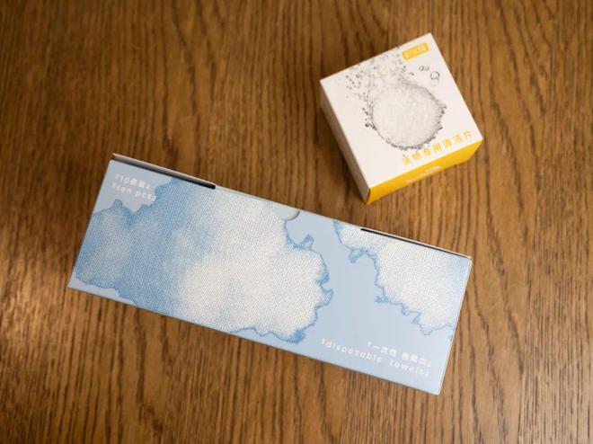 这双今冬爆火的“室内长靴”凭什么让男女老少纷纷上头?(图23)