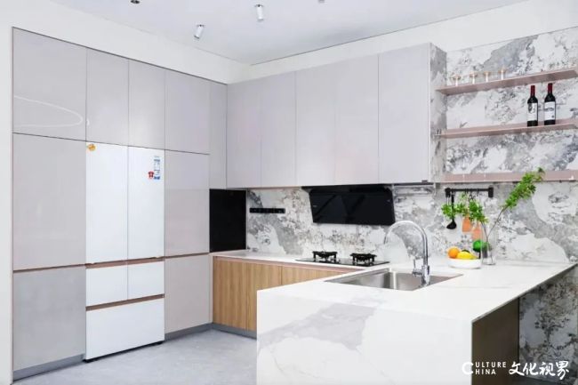 “三项唯一”定义家电科技创新标杆——海尔智家在“轻工业科技创新与绿色发展大会”上成最大赢家(图1)