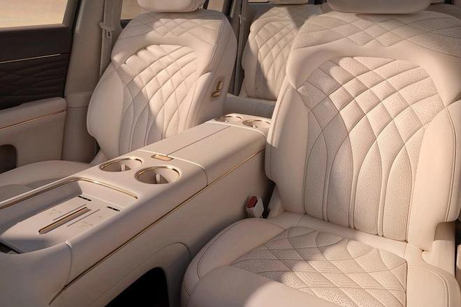 米乐M6平台:车里配地暖?智己LS9上市新功能遭到吐槽(图3)