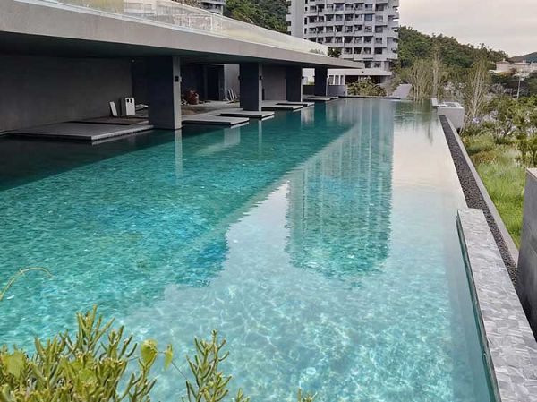 米乐M6网页版：广州千叶专业泳池设备进驻三亚高端酒店全方位守护宾客畅游体验(图1)