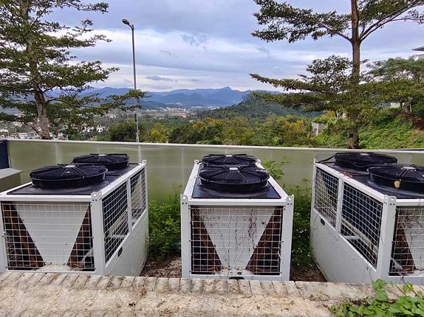 米乐M6网页版：广州千叶专业泳池设备进驻三亚高端酒店全方位守护宾客畅游体验(图4)