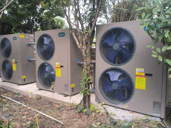 米乐M6网页版：恒温新体验！AQUA爱克泳池变频热泵：以科技之力解锁四季畅游(图2)