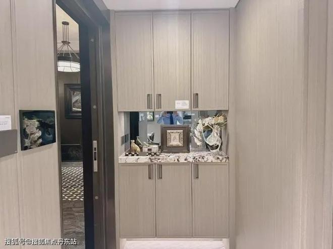 @上海热搜豪宅！︎杨浦天玥售楼处发布探索理想居住新境！(图18)