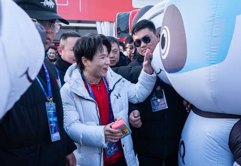 长虹AI家电为滑雪世界杯注入中国智造力量书写“科技+体育”共赢新篇章(图5)