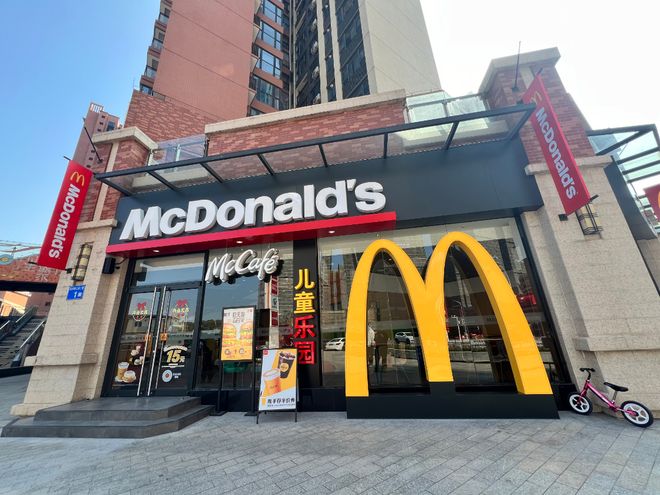 米乐M6平台:通告珠江花城售楼处发布:以品质铸就传奇!(图8)