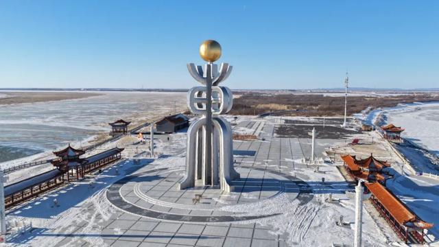 100小时极寒挑战董明珠图啥？(图1)