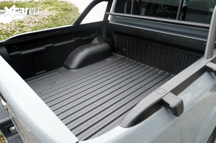 乘用化皮卡啥都能干？试驾郑州日产锐骐7(图9)