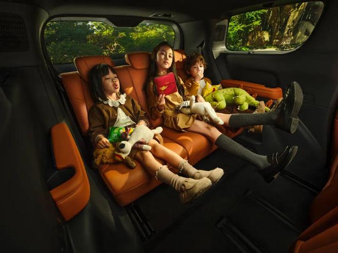 米乐M6平台:别克至境世家上市4399万起焕新MPV豪华(图9)