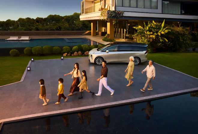 米乐M6平台:别克至境世家上市4399万起焕新MPV豪华(图3)