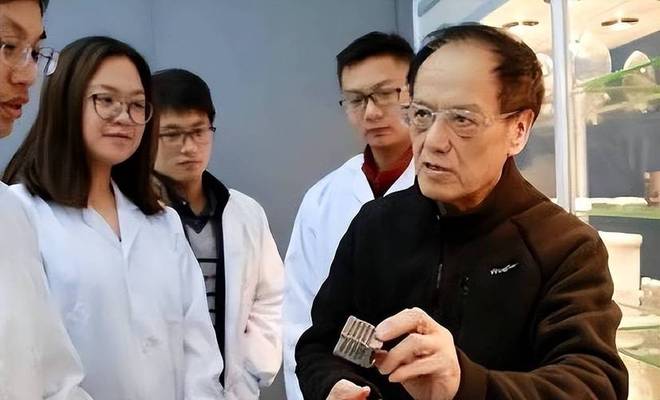 米乐M6：中国曝光关键武器！美俄都没攻克的世界难题被中国80岁老头拿下(图9)