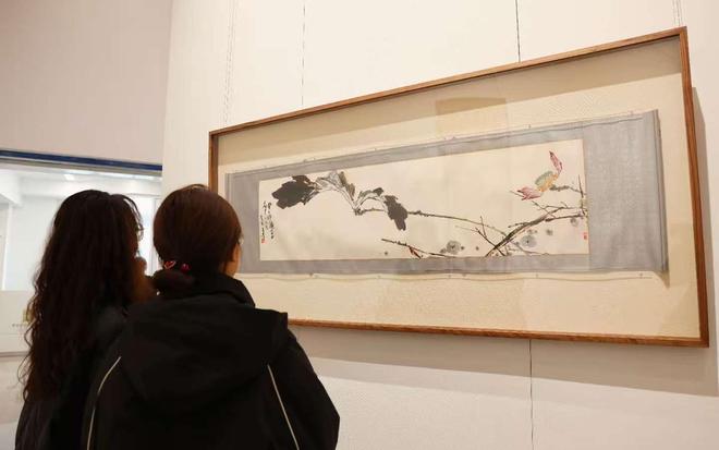 60幅馆藏教师、专家画作展出首都师大新建美术馆正式亮相(图2)