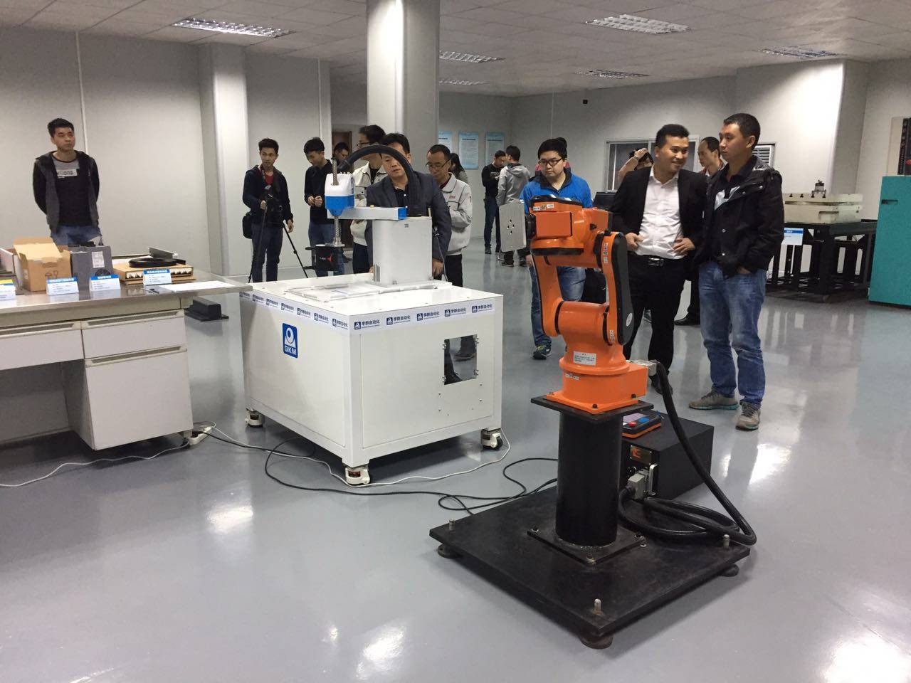米乐M6平台：福利来了！这个实验室免费给机器人企业做检测！(图1)