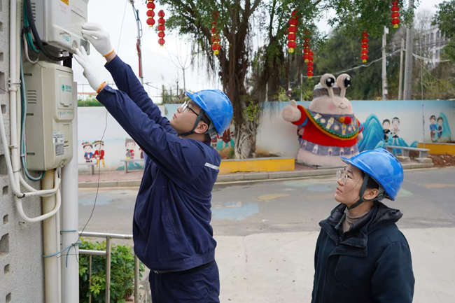 国网福建电力：跨省“无界办电”为蜗牛养殖台企送上“恒温”(图2)