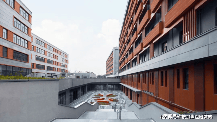 2026紫薇花园(售楼处)网站-紫薇花园营销中心(售楼中心)欢迎您-处电话-地址-户型-价格-楼盘详情-交房时间一房一价(图6)