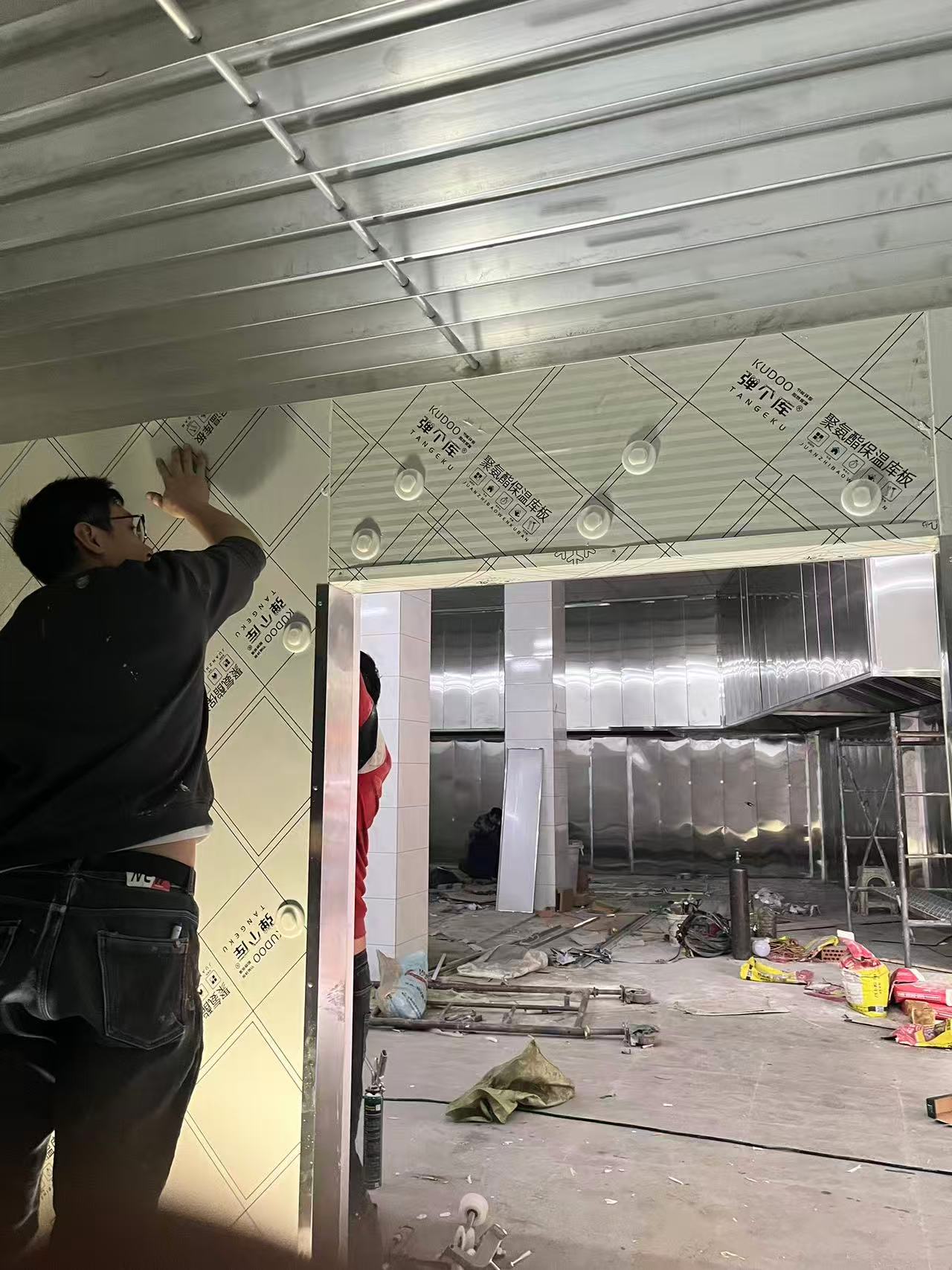 米乐M6平台：2026年初如何挑选靠谱的冷藏库供应厂家？(图2)