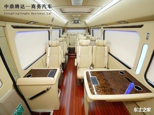 丰田考斯特17座多少钱考斯特17座豪华版配置(图3)